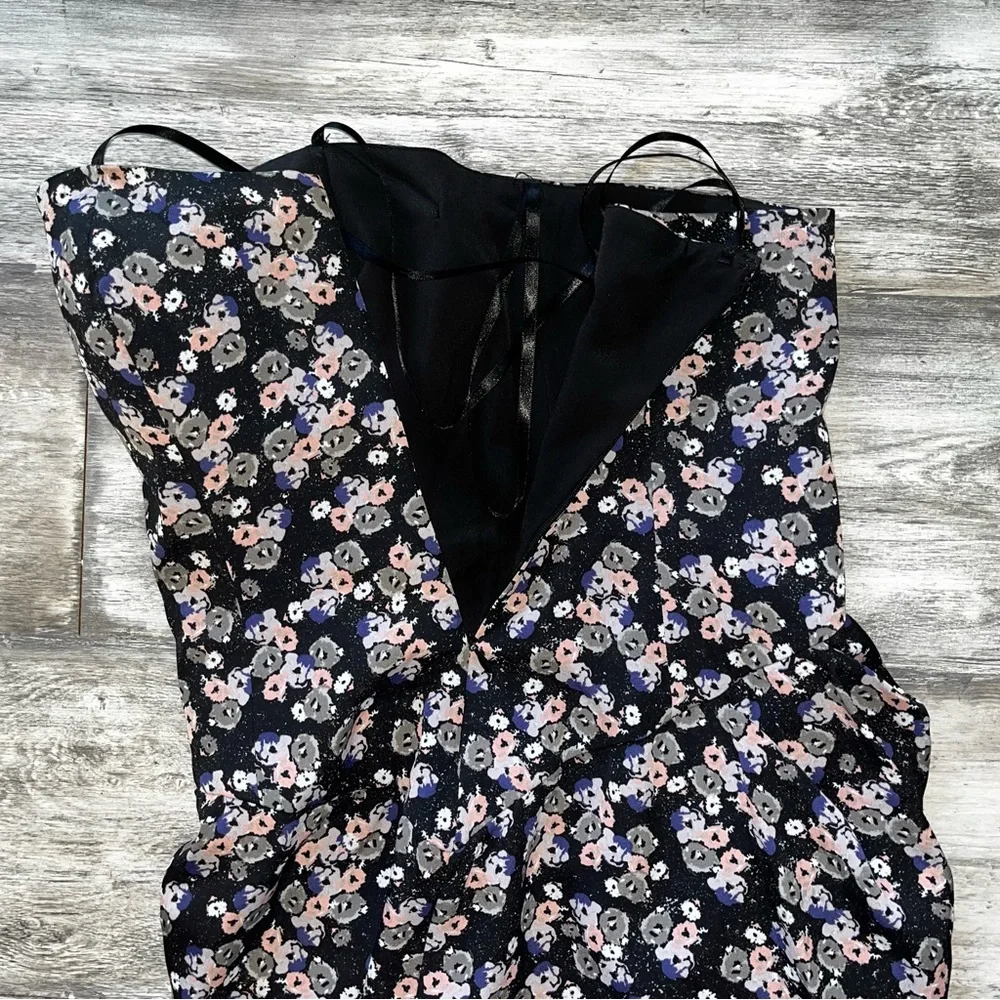 BCBG | Floral | Strapless Mini Dress | - Picture 5 of 8